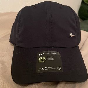 NWT Nike Cap